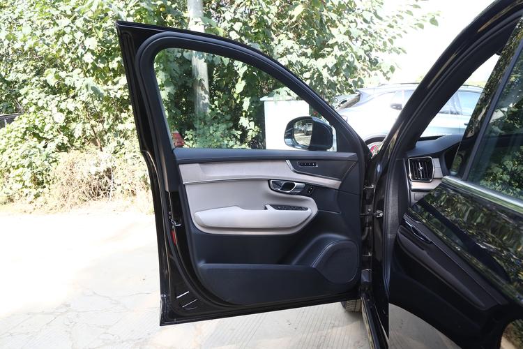 Фото машины 38