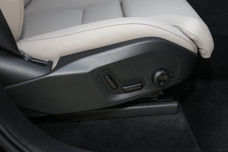 Фото машины 166