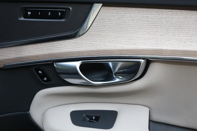 Фото машины 101