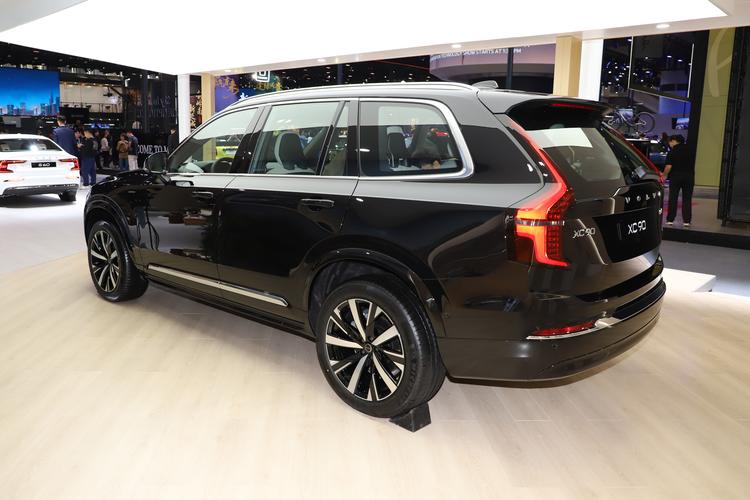 Фото машины 83