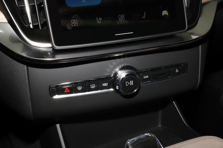 Фото машины 242