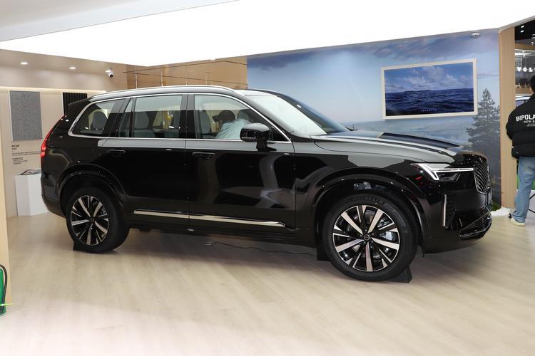 Фото машины 195