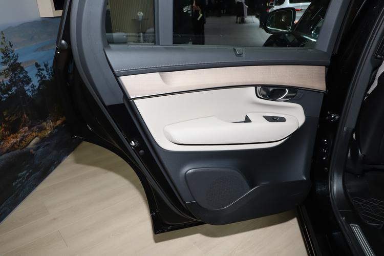 Фото машины 249