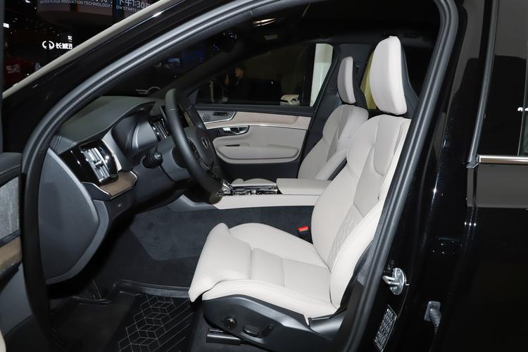 Фото машины 270