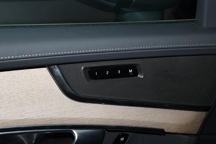 Фото машины 205