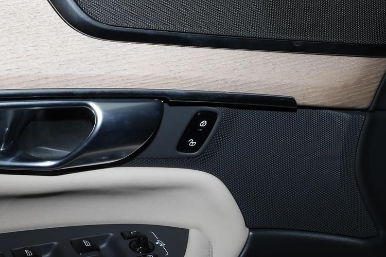 Фото машины 228