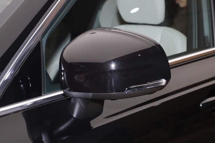 Фото машины 233