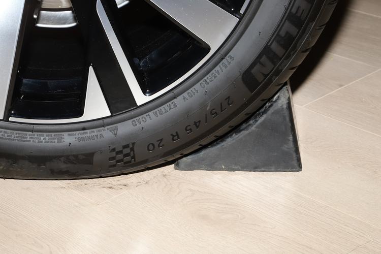 Фото машины 279