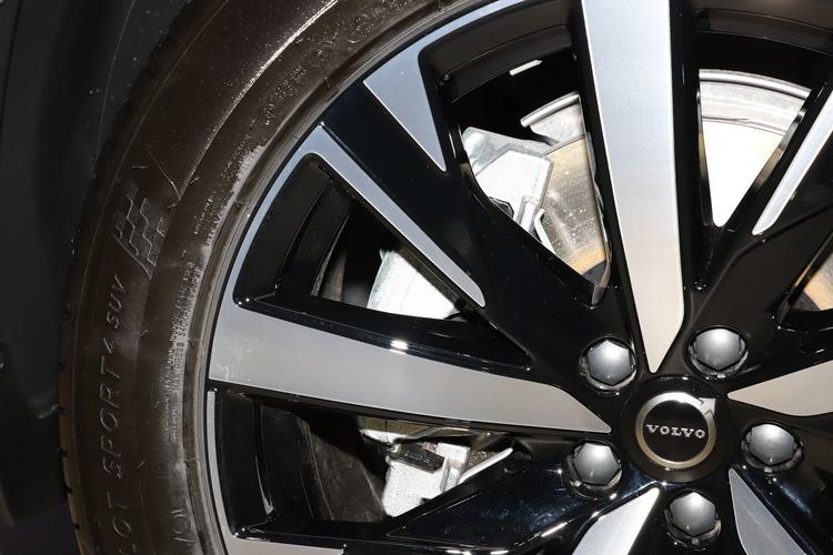 Фото машины 308