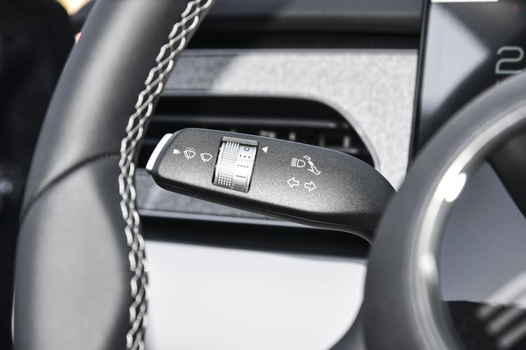 Фото машины 225