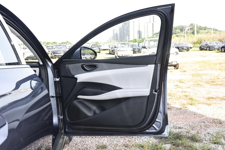 Фото машины 220