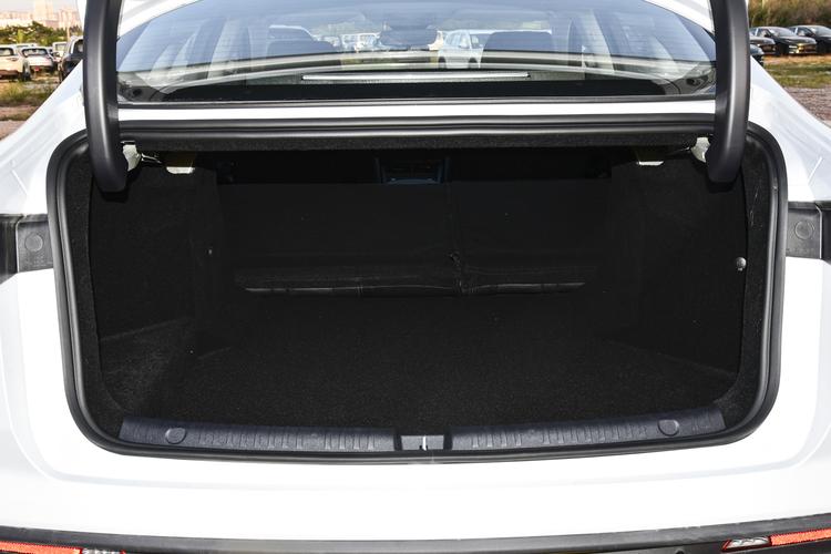 Фото машины 322