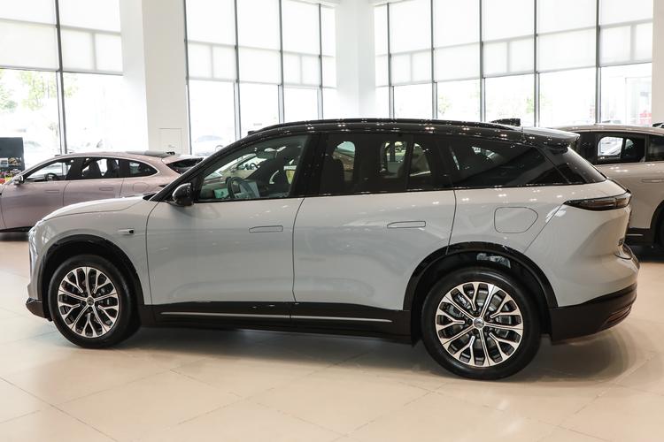 Фото машины 45