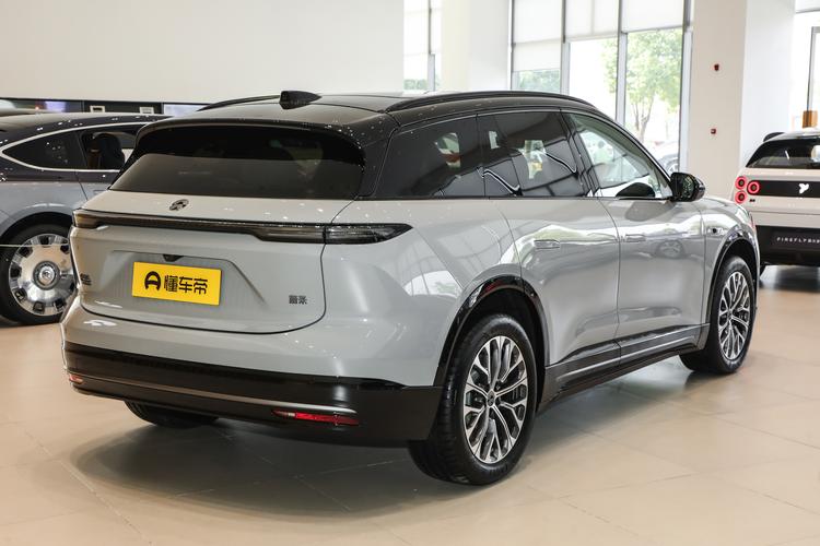 Фото машины 32