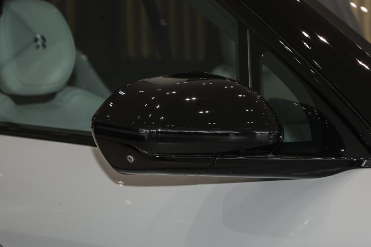 Фото машины 64