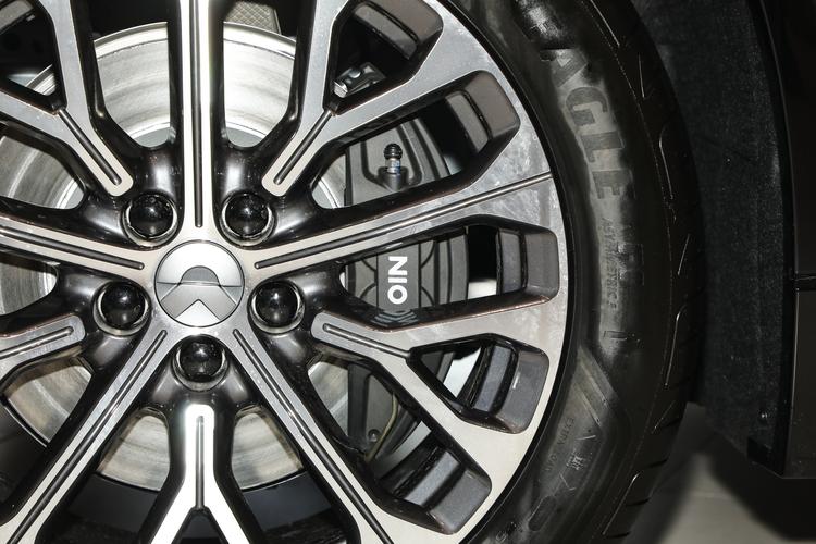 Фото машины 42