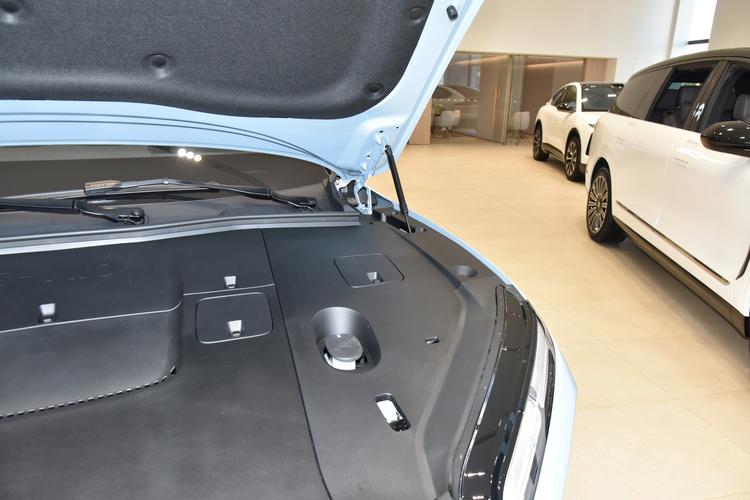 Фото машины 100