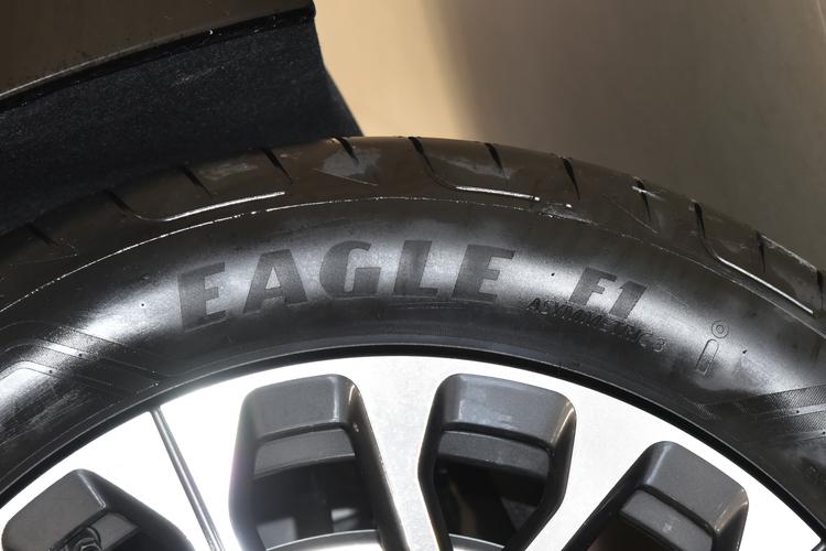 Фото машины 182