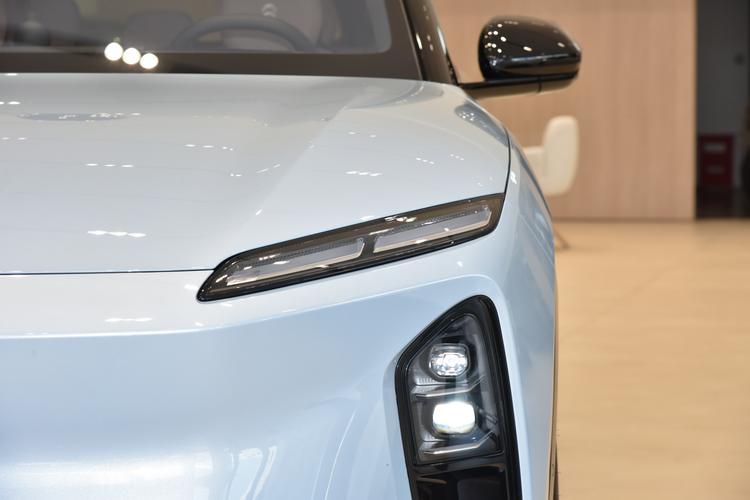 Фото машины 183