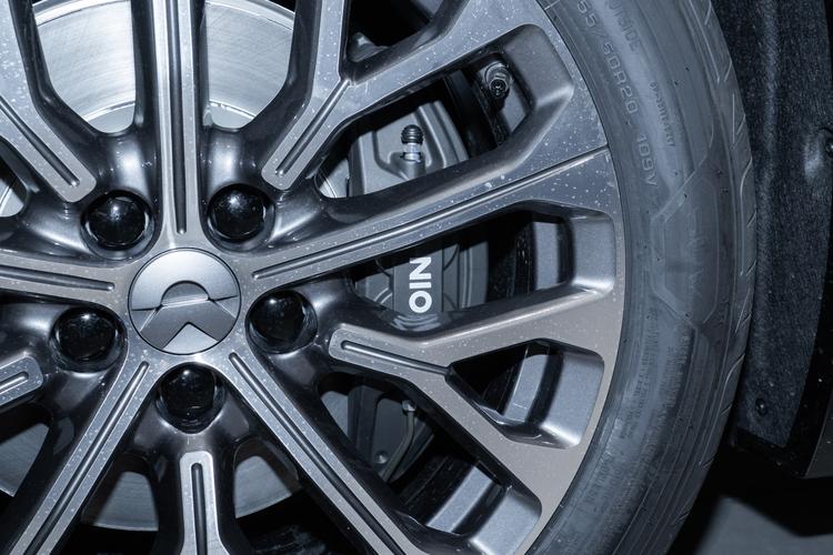 Фото машины 214