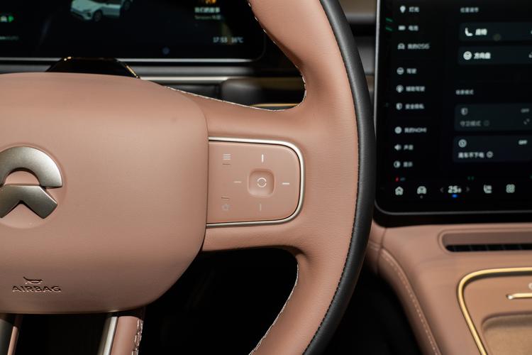 Фото машины 240