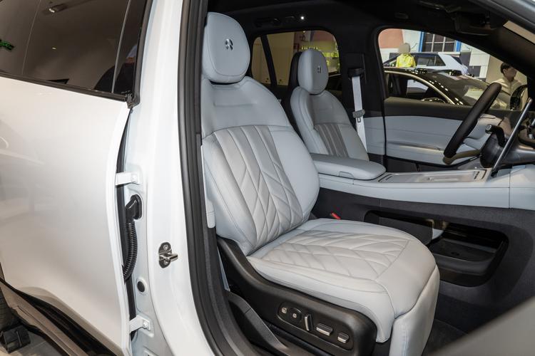 Фото машины 312