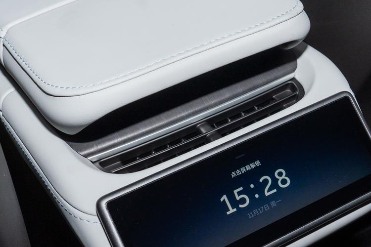 Фото машины 363