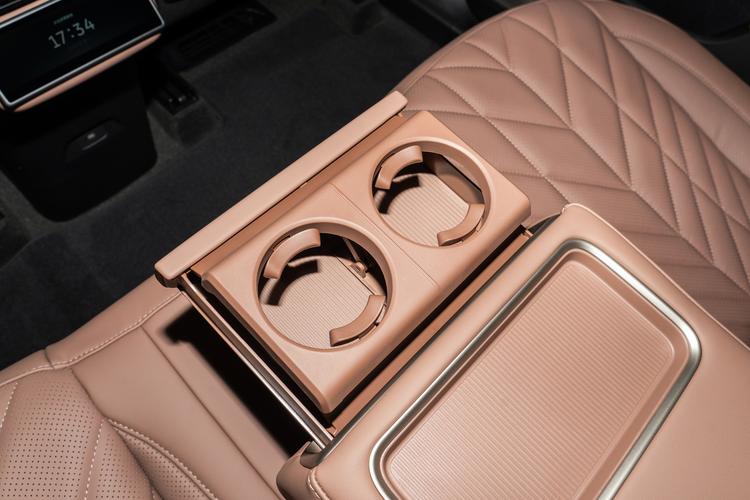 Фото машины 345