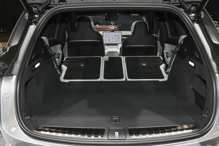 Фото машины 480