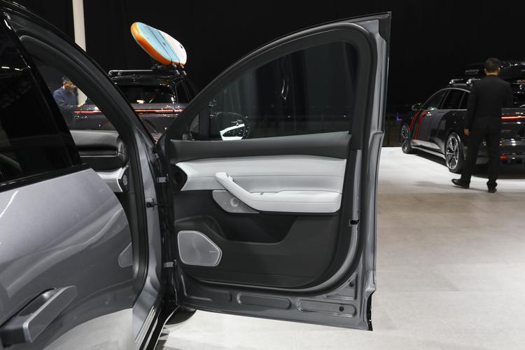 Фото машины 482