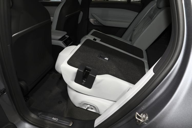 Фото машины 444