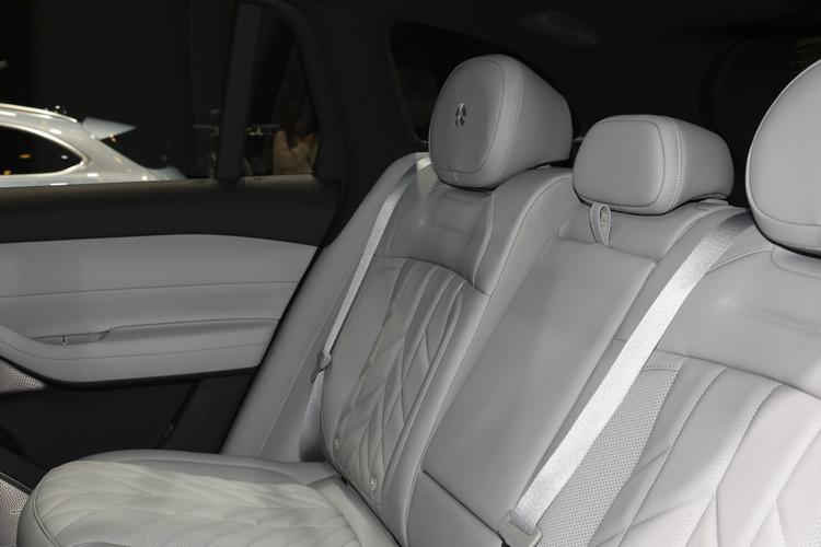 Фото машины 446