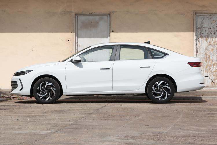 Фото машины 70