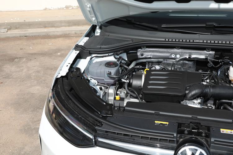 Фото машины 66