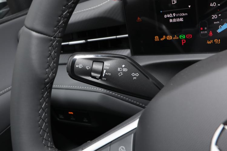 Фото машины 104