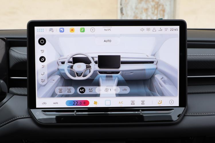 Фото машины 105