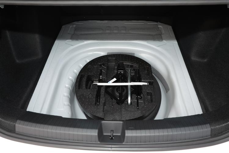 Фото машины 160