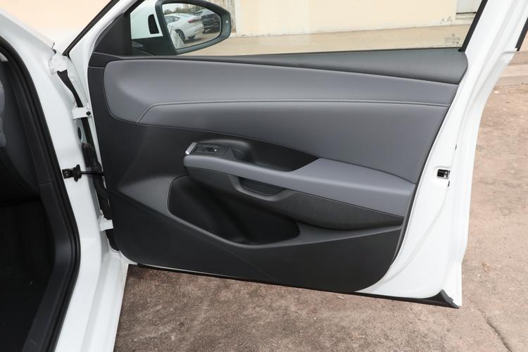 Фото машины 144