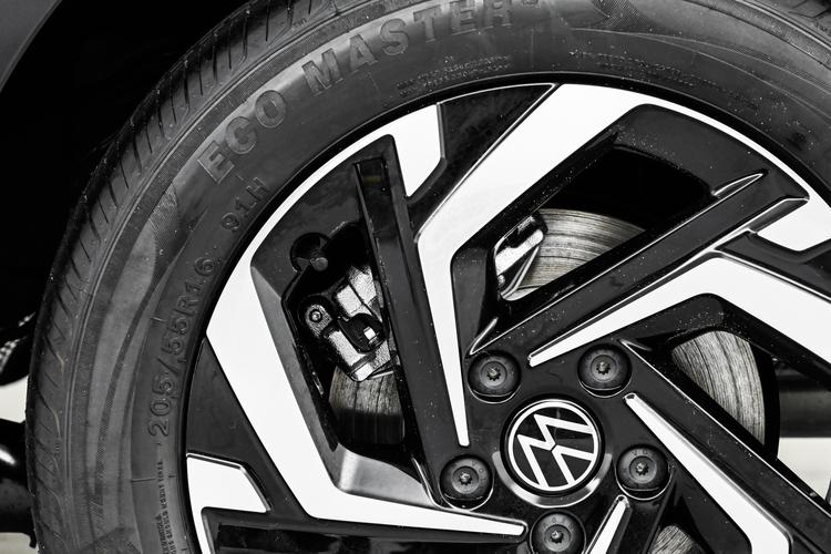 Фото машины 64