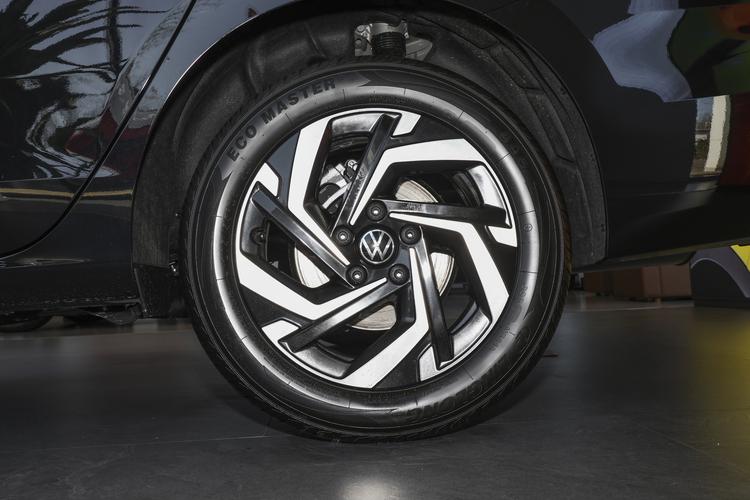 Фото машины 69