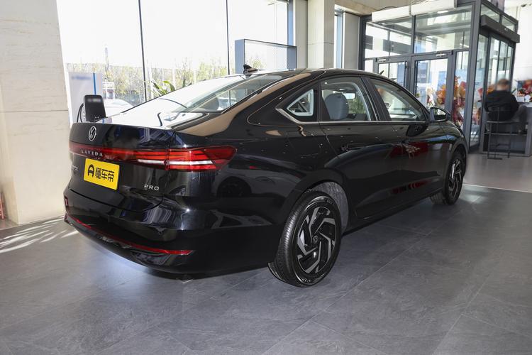 Фото машины 96