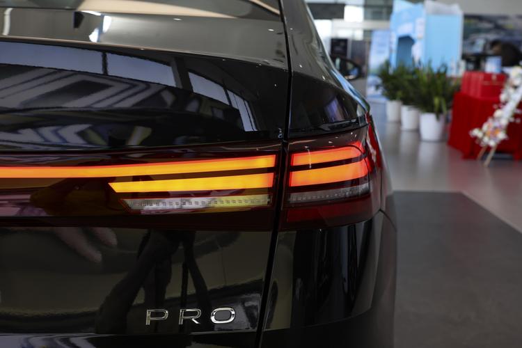 Фото машины 209