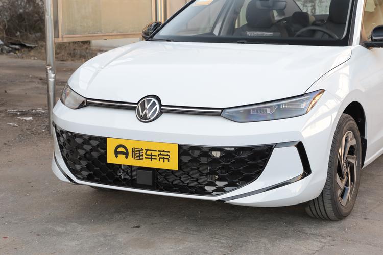 Фото машины 124