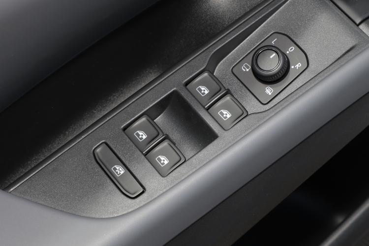 Фото машины 380