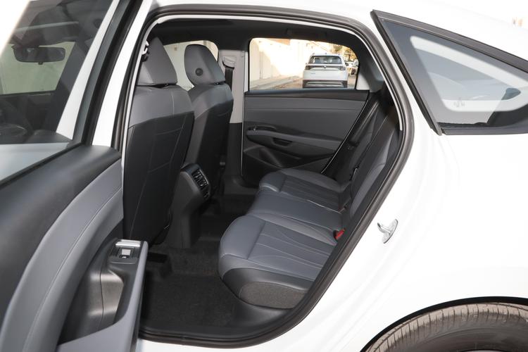 Фото машины 296