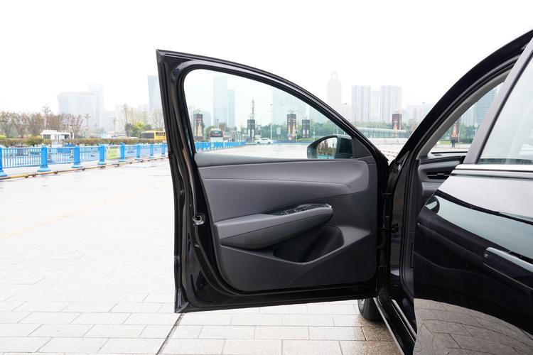 Фото машины 280