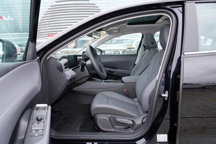 Фото машины 333