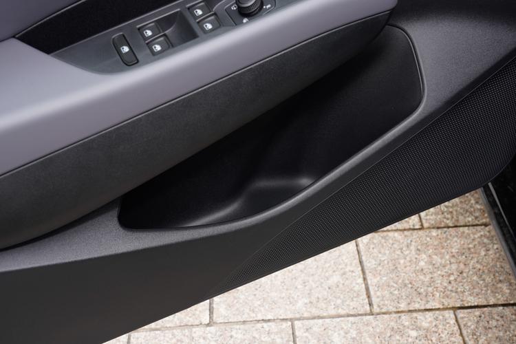 Фото машины 408