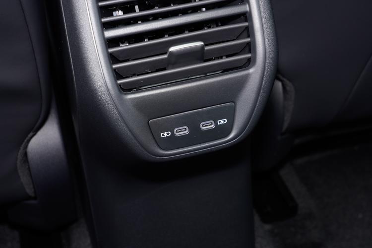 Фото машины 305