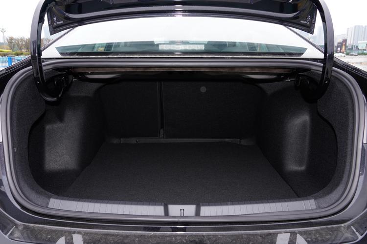 Фото машины 307